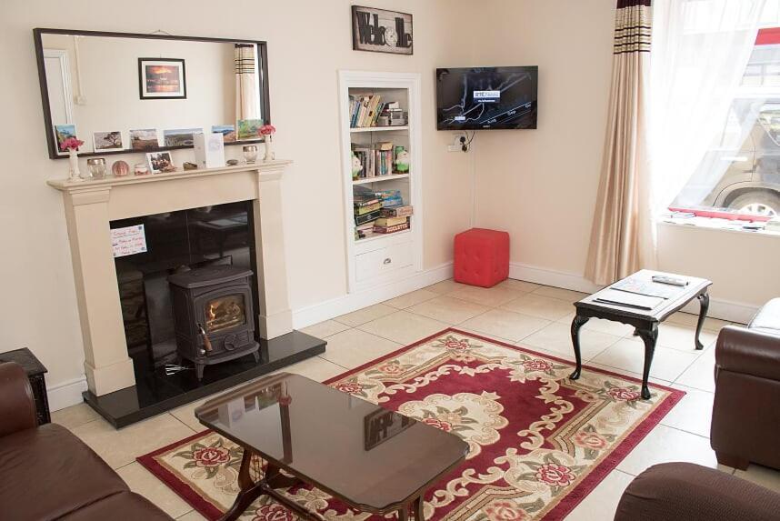Sive Budget Accommodation Cahersiveen ภายนอก รูปภาพ